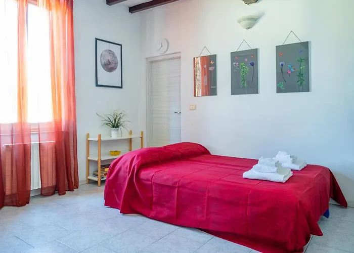 Centro Torri Huge X6 Apartment